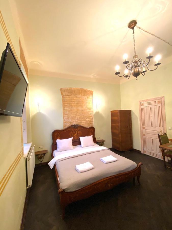 Квартира В Центрі На Вулиці Валова 21 Lviv Extérieur photo