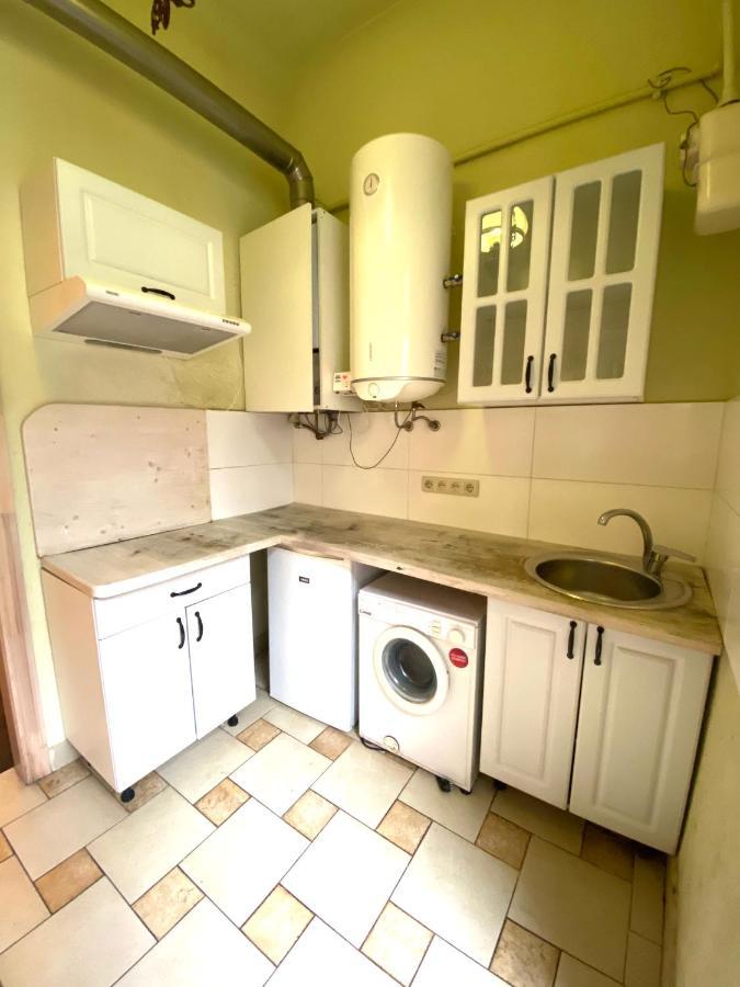 Квартира В Центрі На Вулиці Валова 21 Lviv Extérieur photo